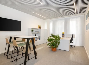 Affärscentrum(Yta:150 m²) för uthyrning i Kv Brönnestad 1 & 2, Industrigatan 9b, 212 14 Malmö Centrum. Handikappanpassad | MatchOffice.se