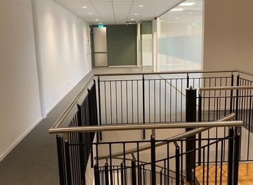 Kontorsutrymme(Yta:688 m²)	att hyra i Solna, Råsundavägen 12, 169 67 Solna. Lång- och korttidsuthyrning | MatchOffice.se