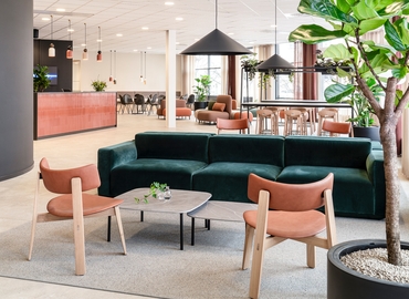 Kontorsrum(Yta:1420 m²)	för uthyrning i Kronborgsgränd 7, 164 46 Kista. WiFi-anslutning ingår | MatchOffice.se