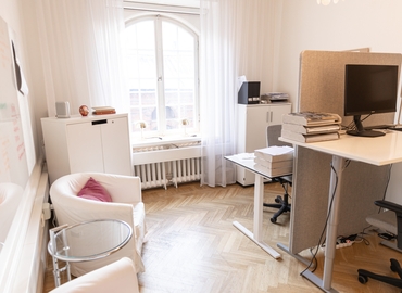 Coworking spaces(Yta:80 m²) för uthyrning i Stockholm, Artillerigatan 6, 114 51 Östermalm. Tillgång 24/7 | MatchOffice.se