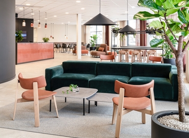 Kontorslokaler(Yta:406 m²)	att hyra i Kronborgsgränd 5, 164 46 Kista. Bra läge | MatchOffice.se