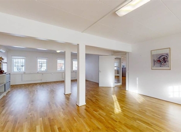 Kontorsplatser(Yta:270 m²)	för uthyrning i Gåsebäcksvägen 38, 252 27 Helsingborg. Bra läge | MatchOffice.se