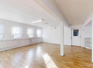 Kontorsutrymme(Yta:270 m²)	att hyra i Gåsebäcksvägen 38, 252 27 Helsingborg. WiFi-anslutning ingår | MatchOffice.se