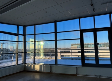 Kontorsutrymme(Yta:493 m²)	att hyra i Solna, Råsundavägen 12, 169 67 Solna. Fullt utbud av faciliteter | MatchOffice.se