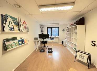 Verkstad(Yta:306 m²) för uthyrning i Västra Frölunda, Gruvgatan 11, 421 30 Askim-Frölunda-Högsbo. Lång- och korttidsuthyrning | MatchOffice.se																	