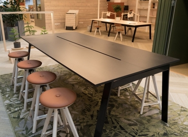 900 m² Commercial shop for rent in Gavle, Skolgången 13 (802 62) - 1 | MatchOffice