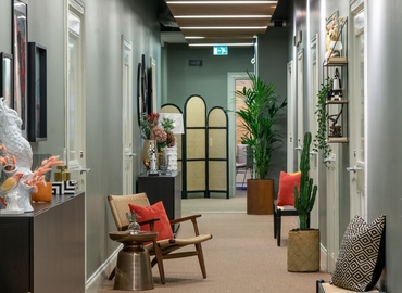 Kontorsutrymme(Yta:36 m²) att hyra i Vasagatan 28, 111 20 Norrmalm. Endast från verifierade hyresvärdar | MatchOffice.se