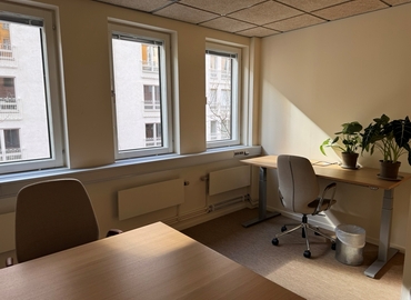 Kontorsplatser(Yta:200 m²)	för uthyrning i Stockholm, Luntmakargatan 22, 111 37 Norrmalm. Bra läge | MatchOffice.se