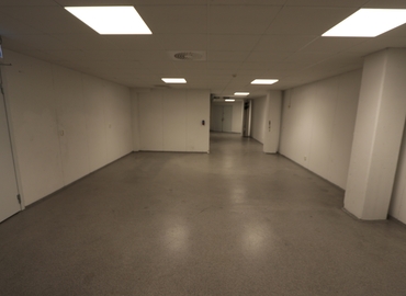 Kontorsrum(Yta:300 m²)	för uthyrning i Gruvgatan, 35A, 421 30 Askim-Frölunda-Högsbo. Lång- och korttidsuthyrning | MatchOffice.se