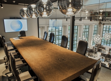 Kontorsplatser(Yta:47 m²)	för uthyrning i Heliosgatan 13, 120 78 Södermalm. Lång- och korttidsuthyrning | MatchOffice.se