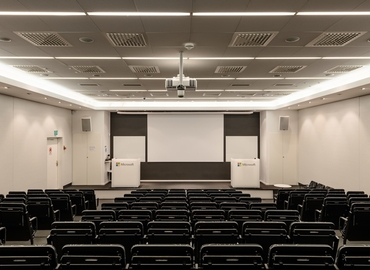 954 m² Commercial warehouse rental in Kista, Finlandsgatan 36 (164 74) - 1 | MatchOffice.com