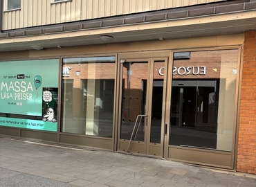 76 m² Commercial shop for rent in Sigtuna, Nymärsta gränd 3 (195 30) - 3 | MatchOffice.com