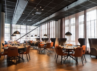 Kontorsrum(Yta:260 m²)	för uthyrning i Solna, Råsundavägen 12, 169 67 Solna. WiFi-anslutning ingår | MatchOffice.se