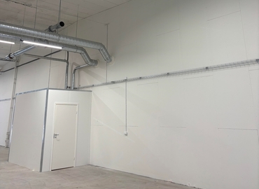 268 m² Office warehouse for rent in Sigtuna, Arlandastad (195 60) - 0 | MatchOffice