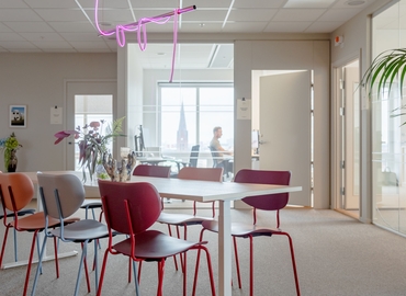 Coworking utrymme(Yta:100 m²) att hyra i Carlsgatan 12A, 211 20 Malmö Centrum. Inga extra avgifter | MatchOffice.se