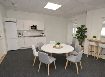 Kontorsplatser(Yta:180 m²)	att hyra i Marieholmsgatan 54, 415 02 Göteborg Östra. Lång- och korttidsuthyrning | MatchOffice.se