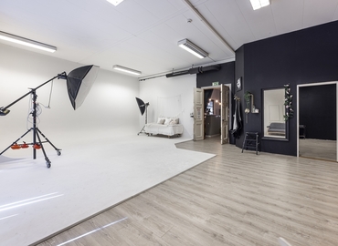 Industrilokal(Yta:180 m²) för uthyrning i Mölndal, Södra Ågatan 18 B, 431 35 Mölndal. Bra läge | MatchOffice.se																	