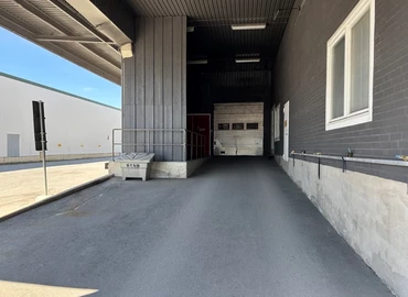 Lagerutrymme(Yta:2599 m²) att hyra i Finspångsgatan 21, 163 53 Kista. Lång- och korttidsuthyrning | MatchOffice.se																	