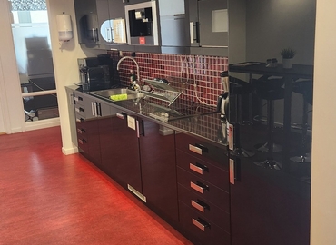 Företagshotell(Yta:40 m²) att hyra i Månskärsvägen 10B, 141 75 Huddinge. Endast från verifierade hyresvärdar | MatchOffice.se