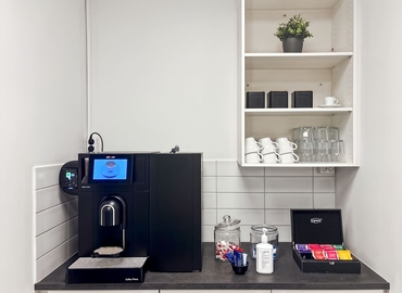 Coworking utrymme(Yta:10 m²) att hyra i Adelgatan 21, 211 22 Malmö Centrum. Bra läge | MatchOffice.se