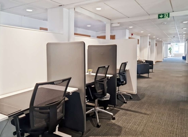 Flexibel arbetsplats(Yta:10 m²) för uthyrning i S:t Johannesgatan 2,4:e våningen, 211 46 Malmö Centrum. WiFi-anslutning ingår | MatchOffice.se