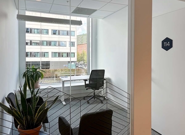 Coworking spaces(Yta:10 m²) att hyra i Theres Svenssons Gata 13, 417 55 Göteborg Lindholmen. Tillgång 24/7 | MatchOffice.se