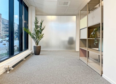 Kontorshotell(Yta:10 m²) för uthyrning i Kv. Brönnestad 1 och 2, Industrigatan 9b,entréplan, 212 14 Malmö Centrum. WiFi-anslutning ingår | MatchOffice.se