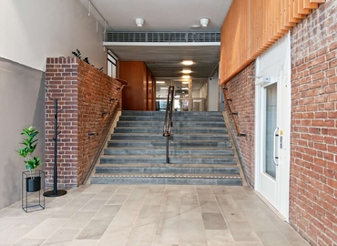 Affärscentrum(Yta:10 m²) för uthyrning i 24 Storgatan,entréplan och femte våningen,Skåne County, 261 31 Landskrona. Inga extra avgifter | MatchOffice.se