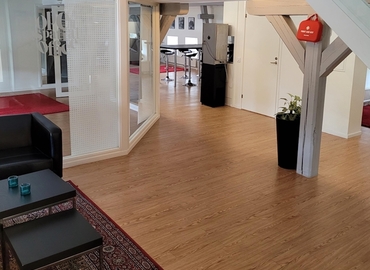 Kontorsplatser(Yta:369 m²)	för uthyrning i Gävle, Västra vägen 52, 803 24 Gävle. Inga extra avgifter | MatchOffice.se