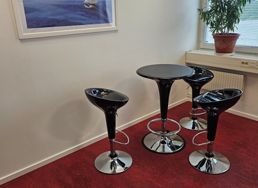 Kontorslokaler(Yta:1600 m²)	för uthyrning i Månskärsvägen 10B, 141 75 Huddinge. Bra val | MatchOffice.se