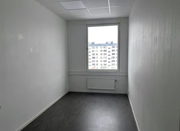 Kontorsplatser(Yta:86 m²)	att hyra i Bredängstorget 1, 127 32 Skärholmen. Inga extra avgifter | MatchOffice.se