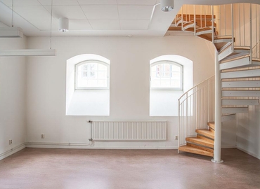 Kontorsplatser(Yta:244 m²)	för uthyrning i Gävle, Västra vägen 52-54, 803 24 Gävle. Lång- och korttidsuthyrning | MatchOffice.se