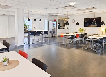 Företagshotell(Yta:10 m²) att hyra i Marieholmsgatan 42,Våning 2, 3 & 4, 415 02 Göteborg Östra. Bra val | MatchOffice.se