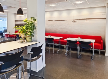 Coworking spaces(Yta:10 m²) att hyra i Marieholmsgatan 42,Våning 2, 3 & 4, 415 02 Göteborg Östra. Tillgång 24/7 | MatchOffice.se