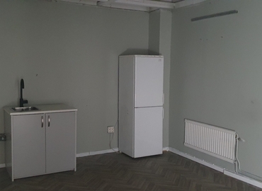 Industrilokal(Yta:133 m²) för uthyrning i Bristagatan 18A, 195 60 Sigtuna. Lång- och korttidsuthyrning | MatchOffice.se																	