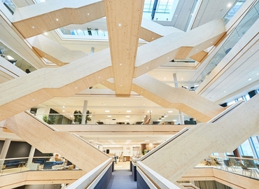 Kontorsrum(Yta:9200 m²)	att hyra i Herrjärva torg 4, 170 65 Solna. Fullt utbud av faciliteter | MatchOffice.se