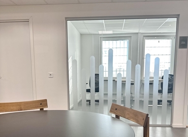 Affärscentrum(Yta:20 m²) att hyra i Bredängstorget 3, 127 32 Skärholmen. Handikappanpassad | MatchOffice.se