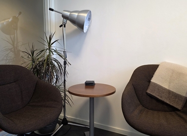 Kontorsplatser(Yta:40 m²)	för uthyrning i Månskärsvägen 10B. KungensKurva, 141 75 Huddinge. WiFi-anslutning ingår | MatchOffice.se