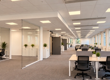 Office Råsundavägen 4 169 67 Solna
