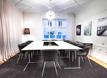 35 m² Business park place for rent in Stockholm Ostermalm, Artillerigatan 6 (114 51) - 1 | MatchOffice.com
