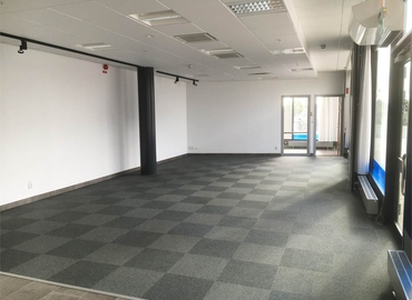 Affärscentrum(Yta:204 m²) att hyra i Hyllie stationstorg 2, 215 32 Hyllie . WiFi-anslutning ingår | MatchOffice.se