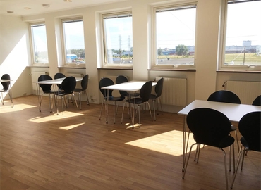 Företagshotell(Yta:410 m²) att hyra i Bjurögatan 48, 211 24 Malmö Norr. Handikappanpassad | MatchOffice.se