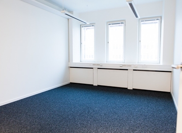 Företagshotell(Yta:70 m²) att hyra i Vretenvägen 13B, 171 54 Solna. Inga extra avgifter | MatchOffice.se