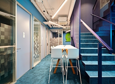 250 m² Business center in Ljubljana, Letališka cesta 29A (1000) - 1 | MatchOffice.com