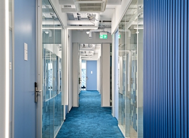 250 m² Business center in Ljubljana, Letališka cesta 29A (1000) - 27 | MatchOffice.com