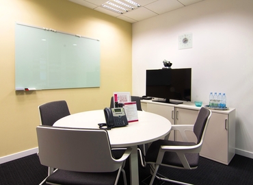 55 m² Business space in Bratislava, 4D Prievozska Street (821 09) - 7 | MatchOffice