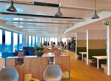 100 m² Shared workspace  in Bratislava, Vajnorská 100/B (831 04) - 3 | MatchOffice