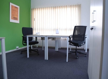 100 m² Business center property available to rent in Tunis, Rue du Lac de Constance (1053) - 4 | MatchOffice.com