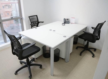 100 m² Business space property available to rent in Tunis, Immeuble Communica (7021) - 1 | MatchOffice.com