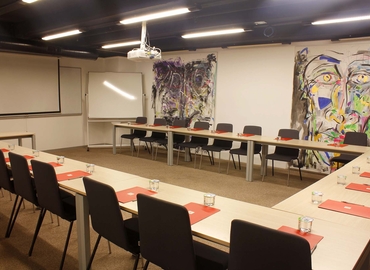 2000 m² Business park in Istanbul City Center, Büyükdere Caddesi (34381) - 0 | MatchOffice